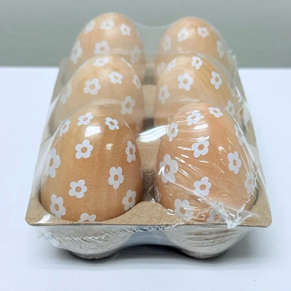New! Target Bullseye Playground Set of 6 Natural Floral Patterned Wood Eggs